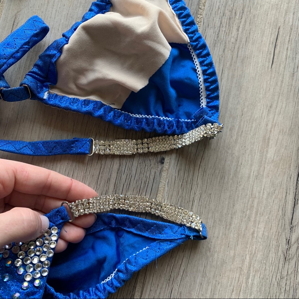 Beautiful Blue Bikini - image 5